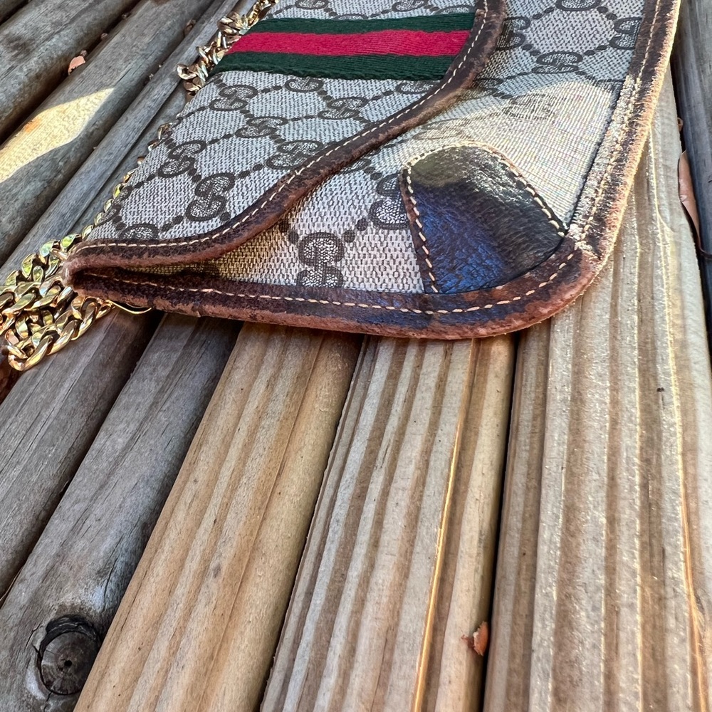 Gucci Clutch - Picture 3 of 4
